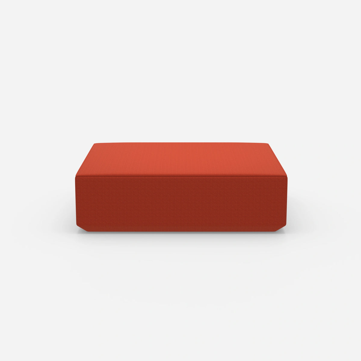 Moderner großer Pouf von vorne