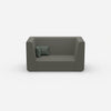 Modernes Zweisitzer Sofa mit hohem Rücken von vorne