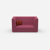 Modernes Zweisitzer Sofa mit hohem Rücken von vorne
