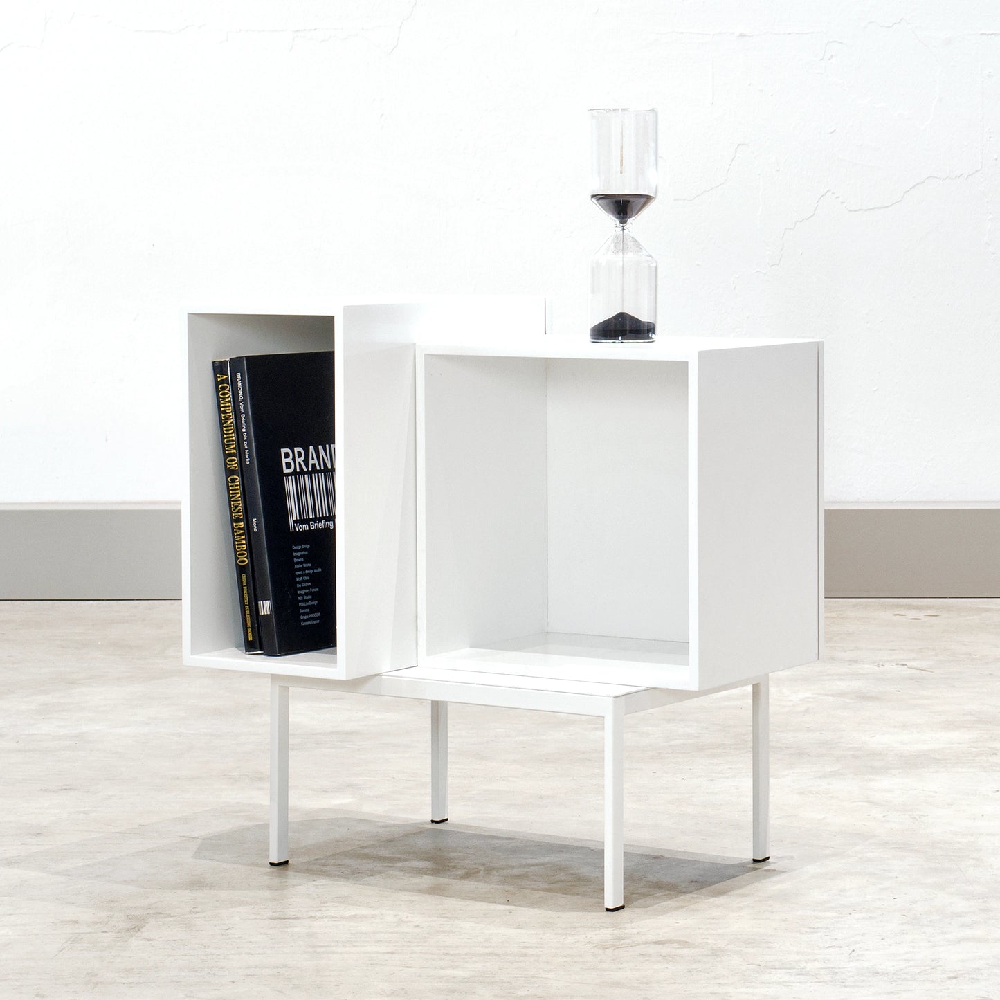 Sideboard SB048 von der rechten Seite